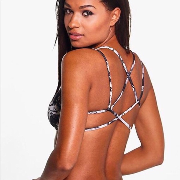 Strappy marble print bikini top - Picture 2 of 3